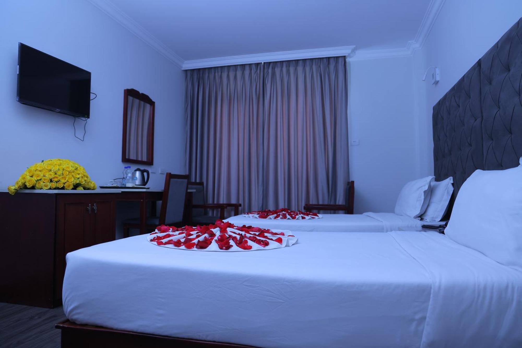 Trinity Hotel Аддис-Абеба Екстер'єр фото