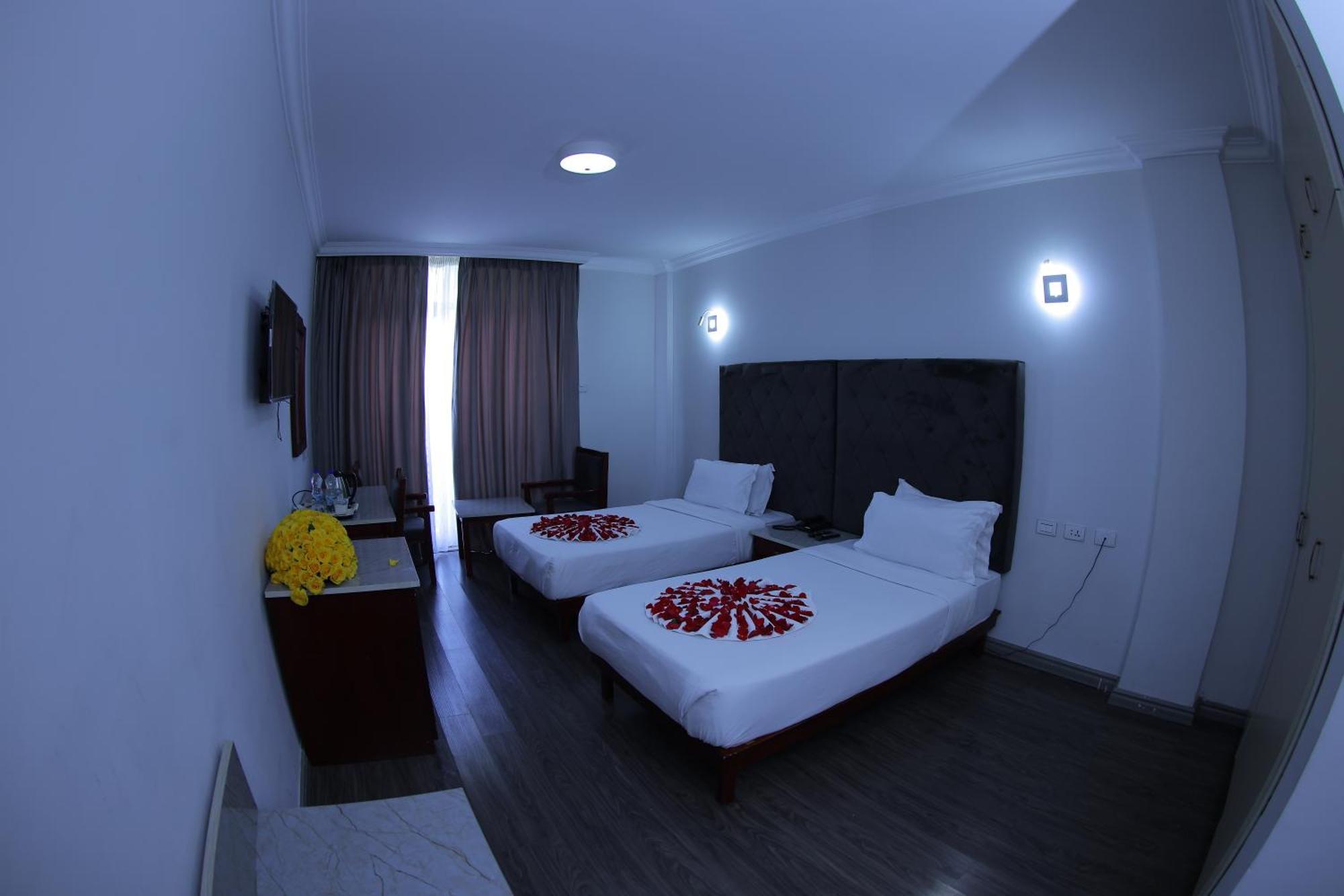 Trinity Hotel Аддис-Абеба Екстер'єр фото