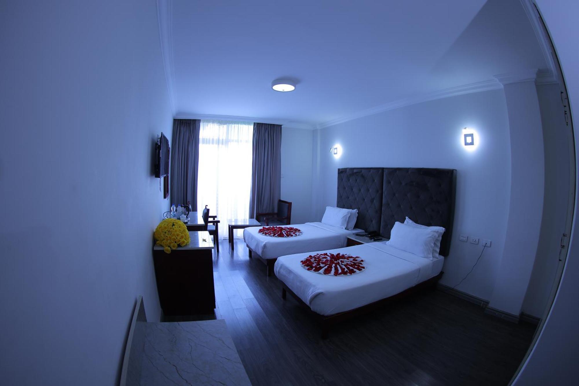 Trinity Hotel Аддис-Абеба Екстер'єр фото